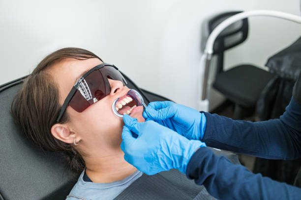Best Emergency Tooth Extraction in Westgate, FL